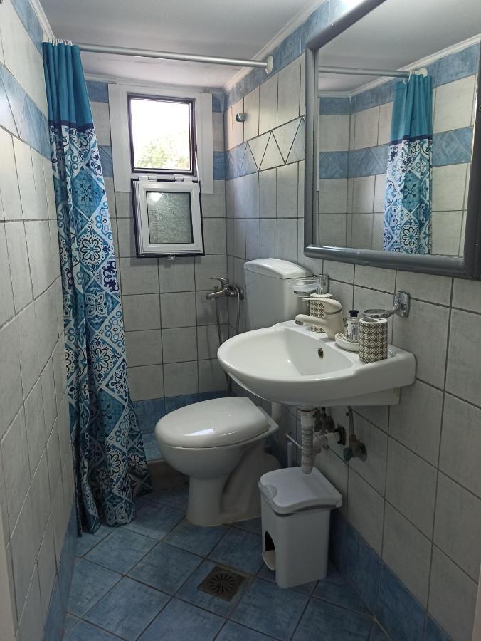 דירות Lefkáda Penelope'S Street Old House מראה חיצוני תמונה