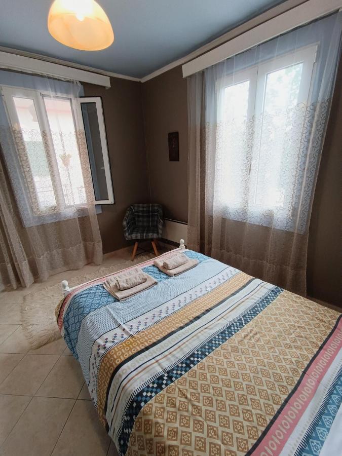 דירות Lefkáda Penelope'S Street Old House מראה חיצוני תמונה