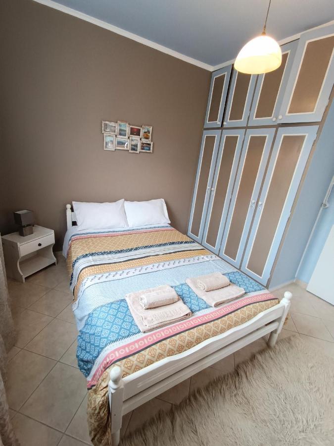 דירות Lefkáda Penelope'S Street Old House מראה חיצוני תמונה