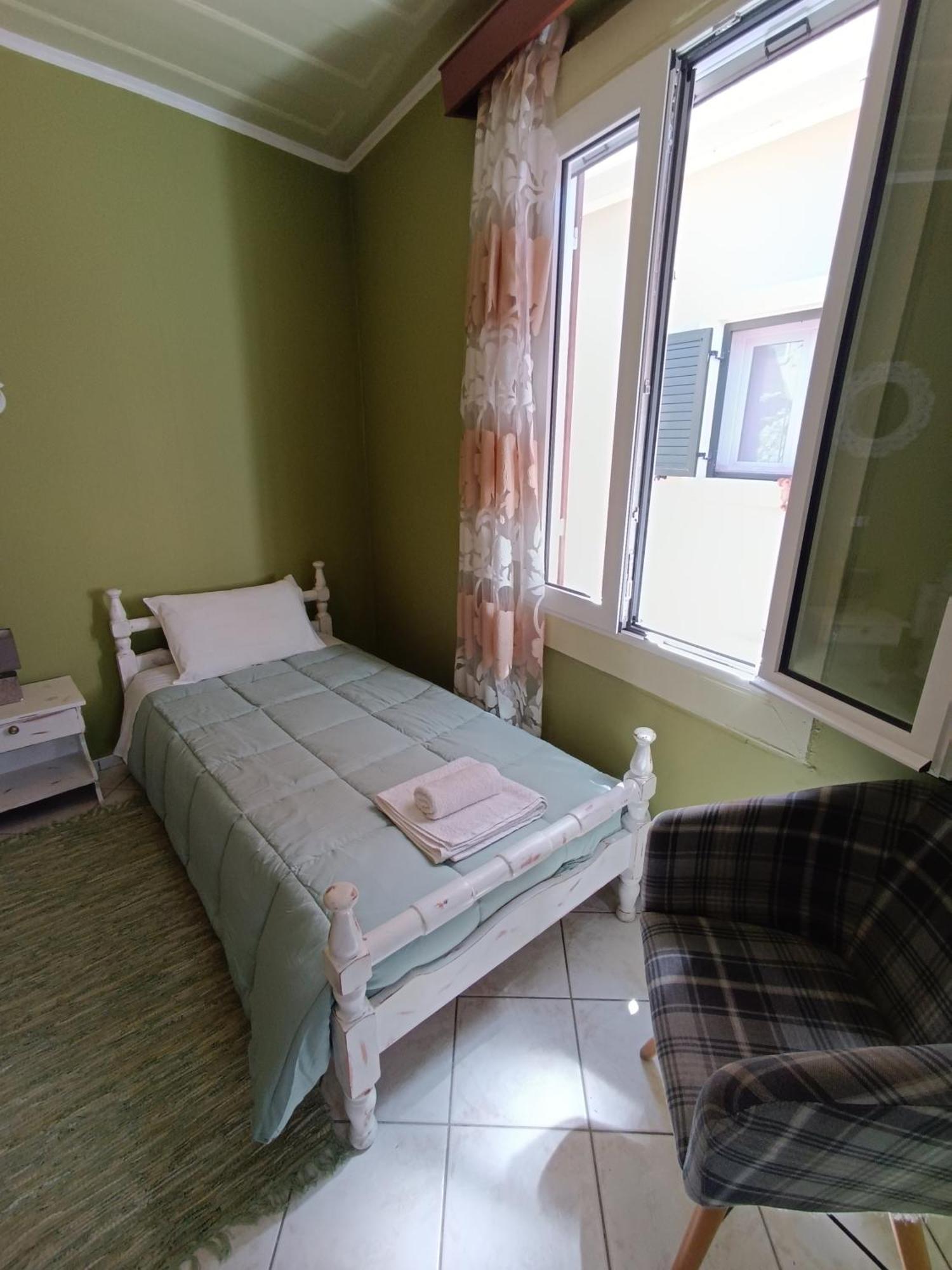 דירות Lefkáda Penelope'S Street Old House מראה חיצוני תמונה