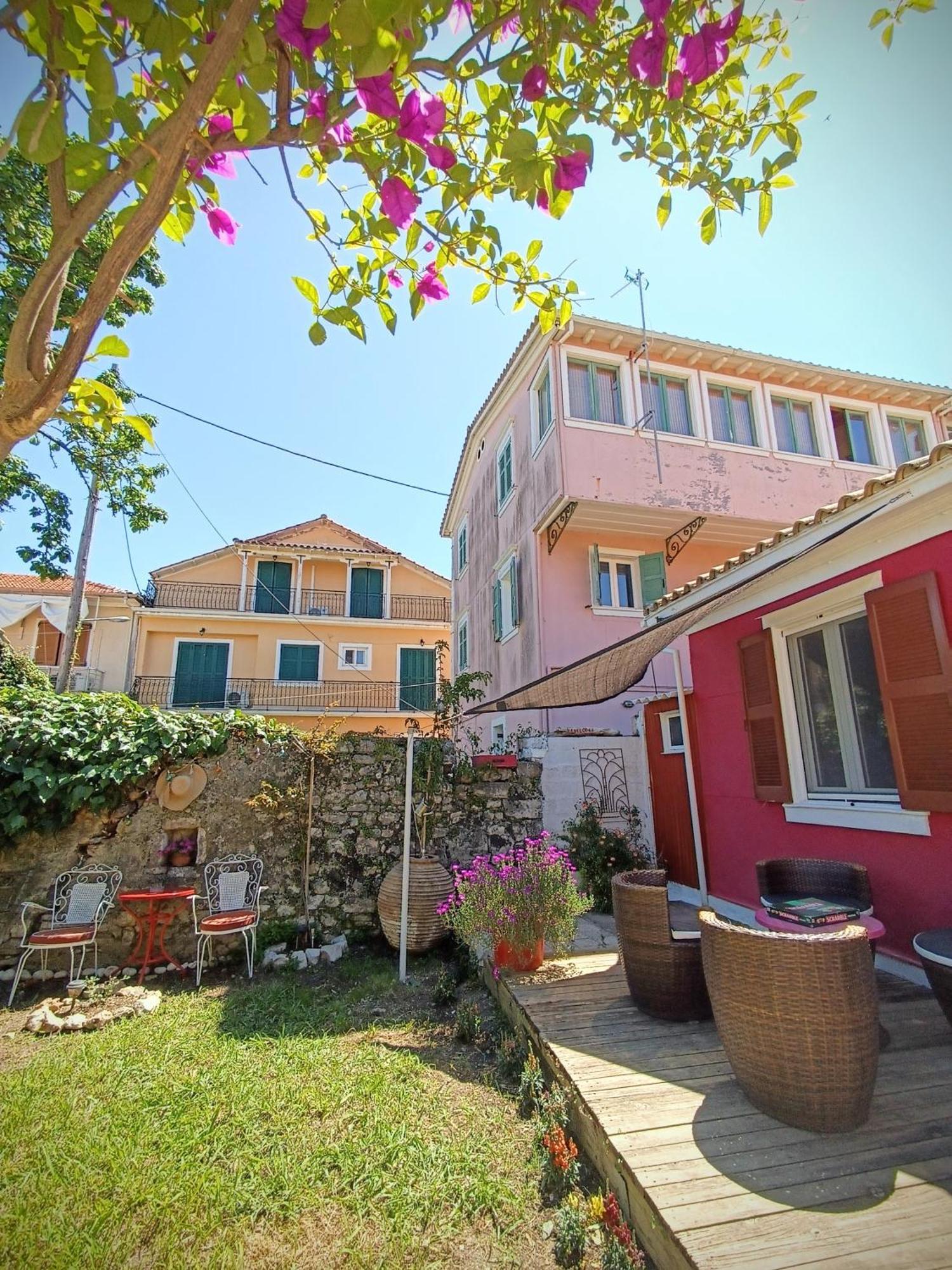 דירות Lefkáda Penelope'S Street Old House מראה חיצוני תמונה